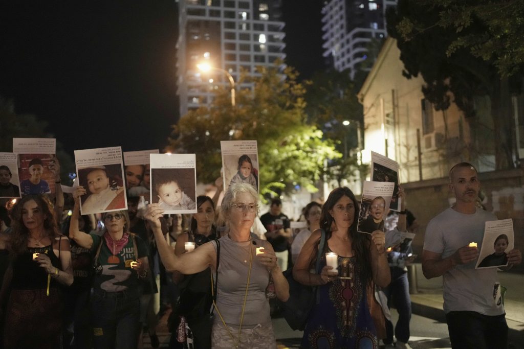 An Exhausted Israeli Public Turns Against War in Gaza