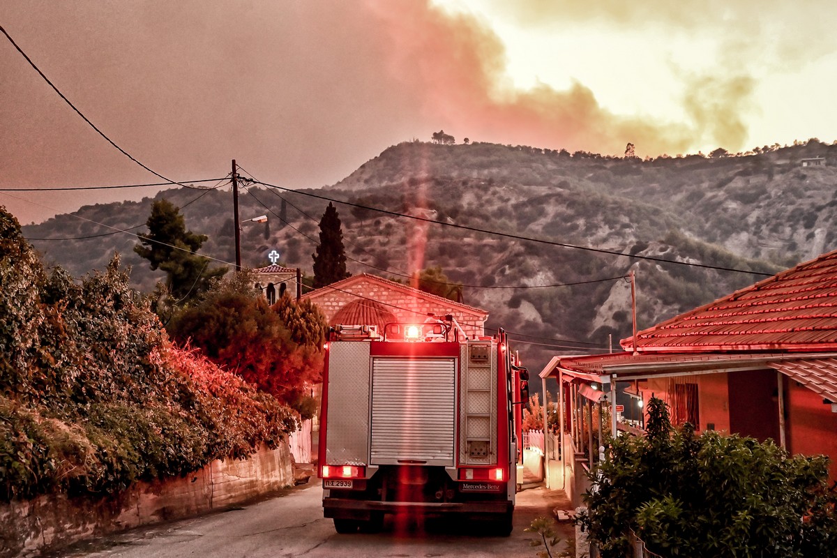 High Wildfire Risk in Several Regions in Greece on Monday