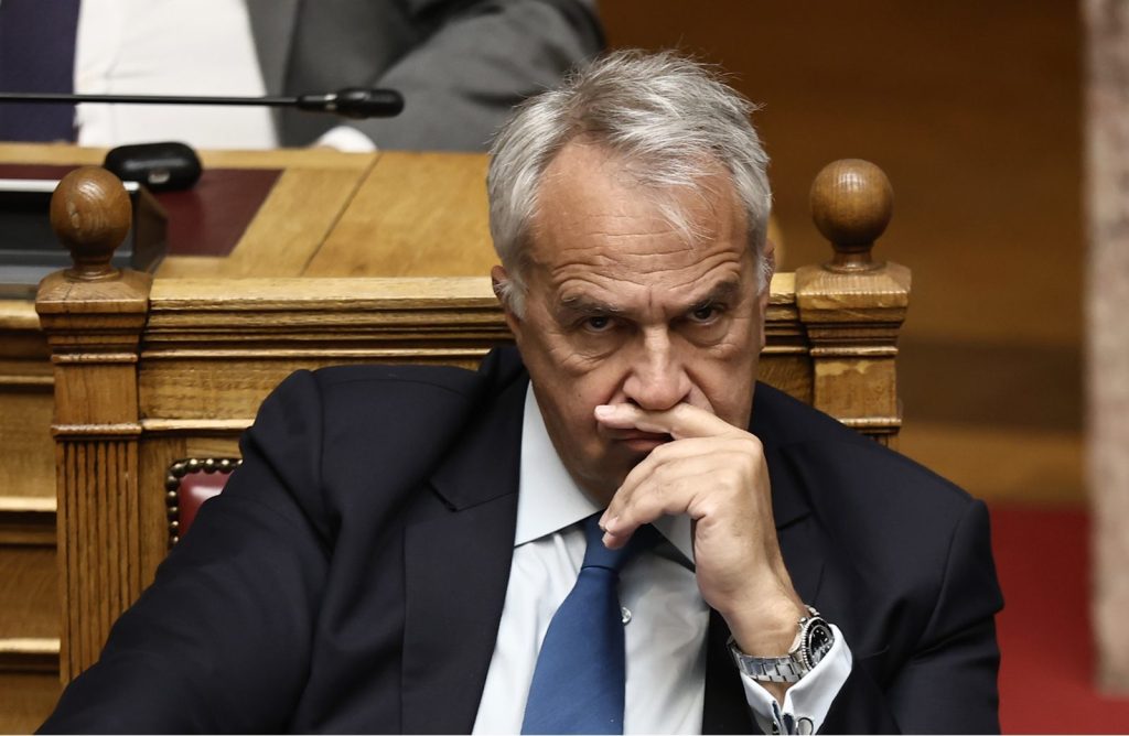 Voridis, 4 Dep. Ministers Resign Over Fraudulent Ag Subsidies Probe