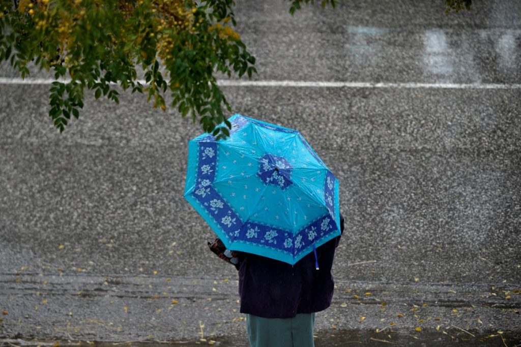 Cooler Weather and Strong Winds Ease Heatwave Across Greece