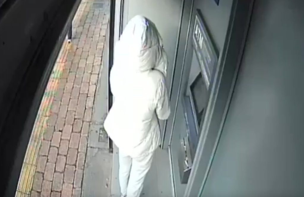 Crime Ring of Women Busted for Scamming Elderly at ATMs